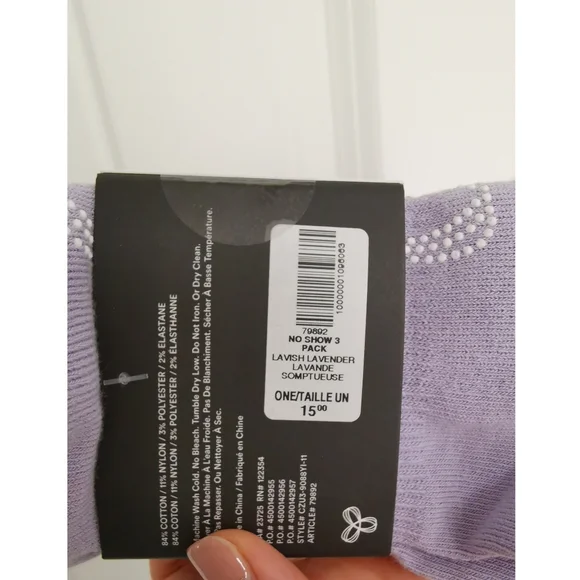 BNWT!!!!TnaBase Grip No-Show Sock 3-Pack - Picture 4 of 4